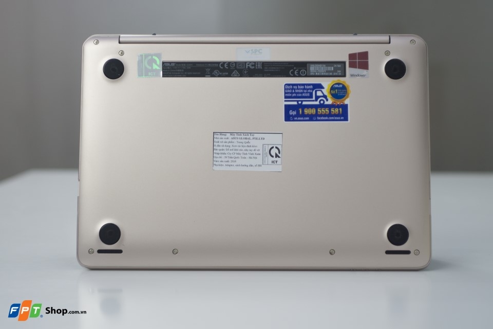 Trên tay nhanh laptop và đánnh giá nhanh ASUS E200HA tại FPT Shop Trên tay nhanh laptop và đánnh giá nhanh ASUS E200HA tại FPT Shop