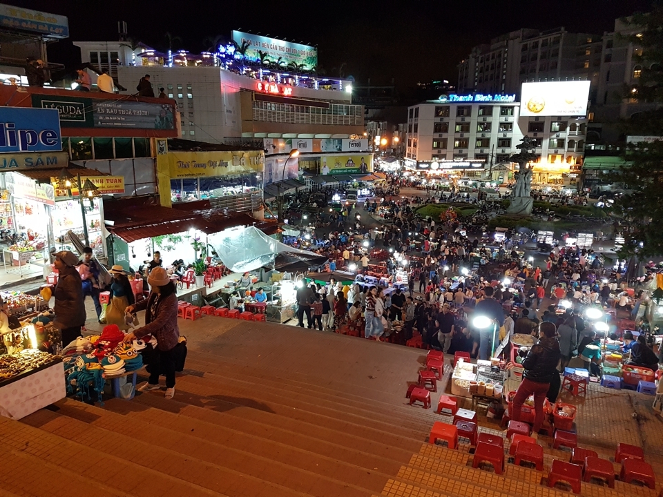 Chợ đêm Đà Lạt Chợ đêm Đà Lạt