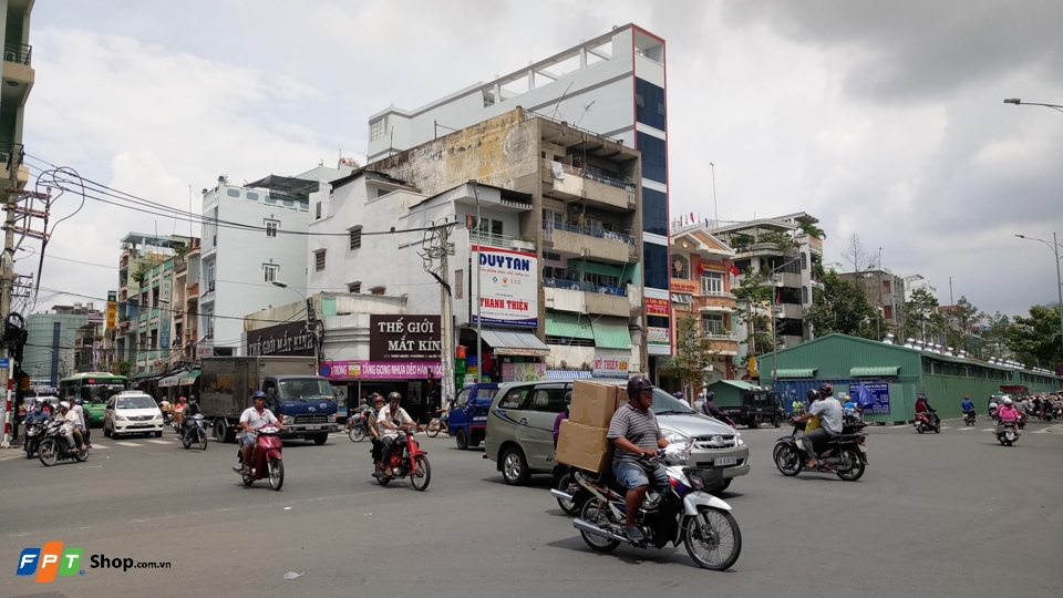 Chụp bắt dính vật thể