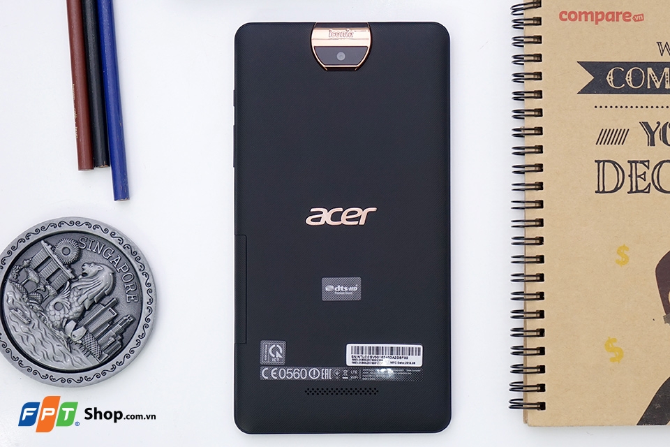Mặt lưng của Acer Iconia Talk S