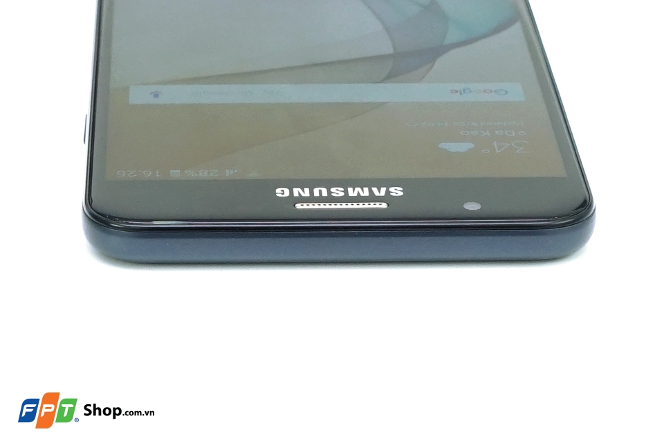 Mở hộp Cạnh trên Galaxy J7 Prime