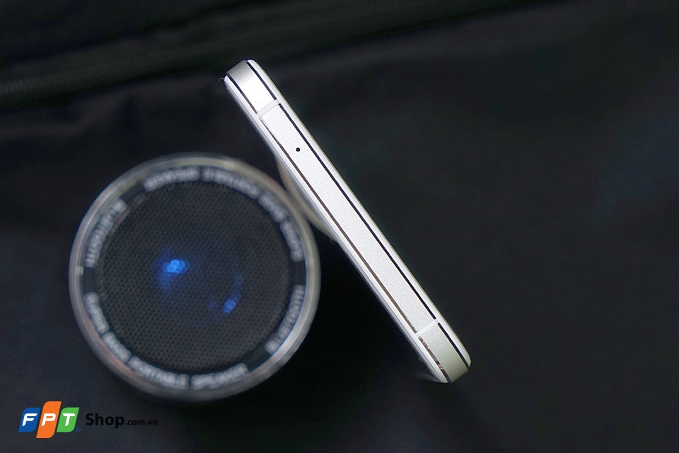 Cạnh trên của Meizu U20