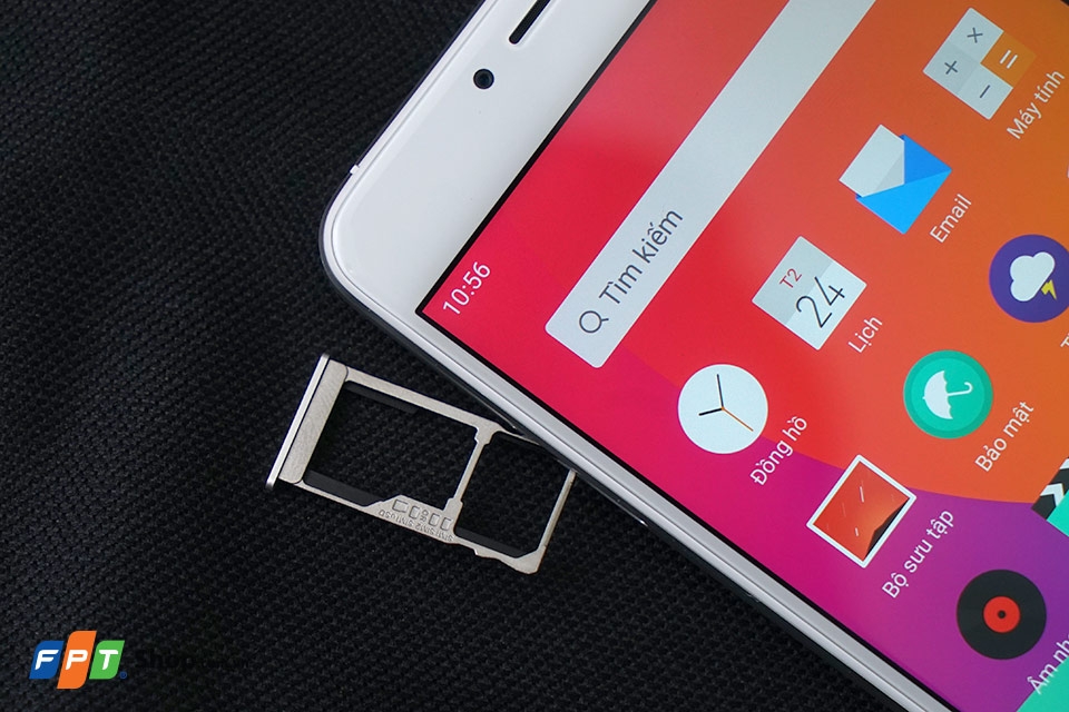 Cạnh trái của Meizu U20