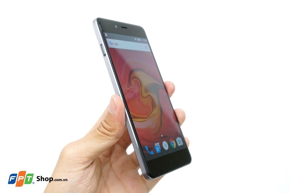 Vì sao nên chọn OnePlus X thay cho Lenovo A7010?