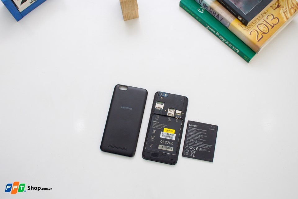 Trên tay và đánh giá nhanh Lenovo A2020 tại Việt Nam Trên tay và đánh giá nhanh Lenovo A2020 tại Việt Nam