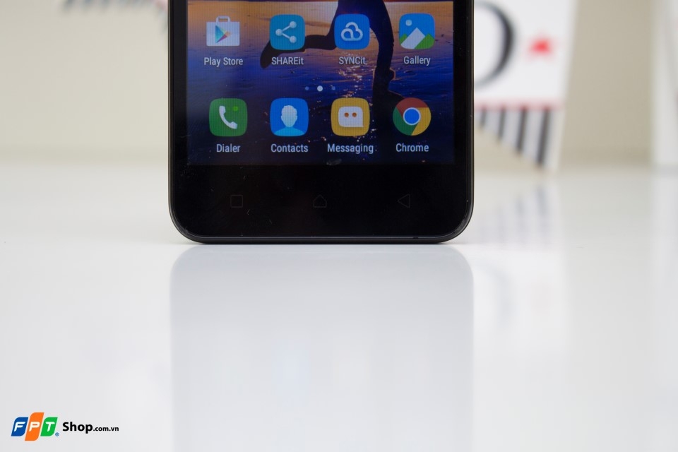 Trên tay và đánh giá nhanh Lenovo A2020 tại Việt Nam Trên tay và đánh giá nhanh Lenovo A2020 tại Việt Nam