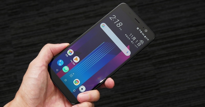 Ảnh minh họa HTC EYEs