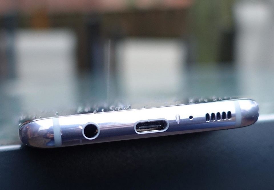 Đừng lo lắng, giắc cắm tai nghe 3.5 mm vẫn sẽ xuất hiện Đừng lo lắng, giắc cắm tai nghe 3.5 mm vẫn sẽ xuất hiện