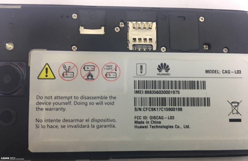 Hình ảnh mặt lưng Huawei Y3 (2018)