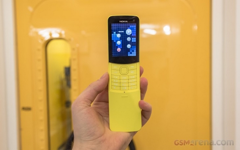Trên tay Nokia 8110 4G Trên tay Nokia 8110 4G