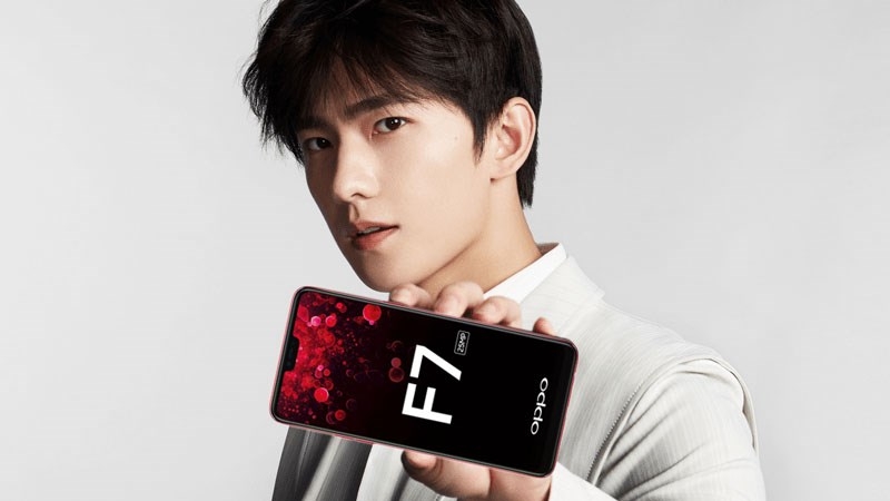 Hình ảnh báo chí OPPO F7 Hình ảnh báo chí OPPO F7