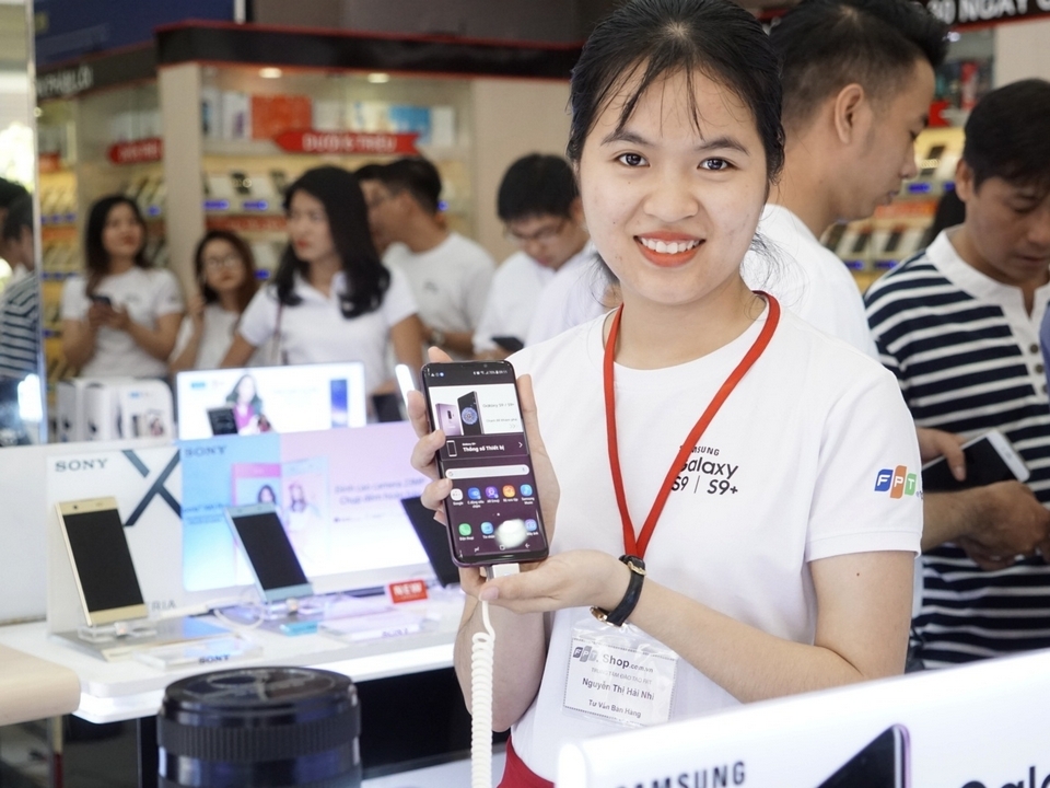 Mở bán Galaxy S9 và S9 Plus