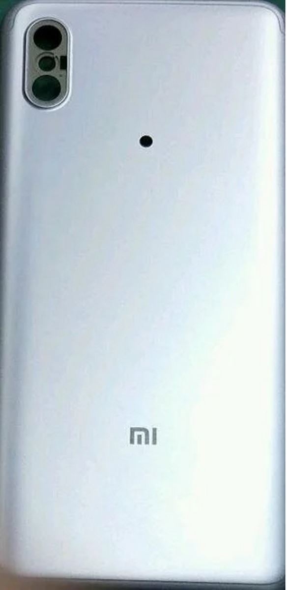 Ảnh mặt sau Xiaomi Mi 6X Ảnh mặt sau Xiaomi Mi 6X