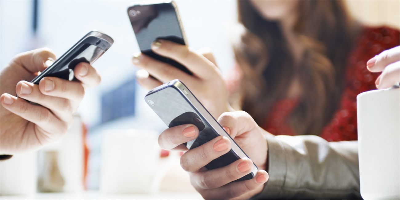 Người dùng Android khiêm tốn hơn người dùng iPhone 1