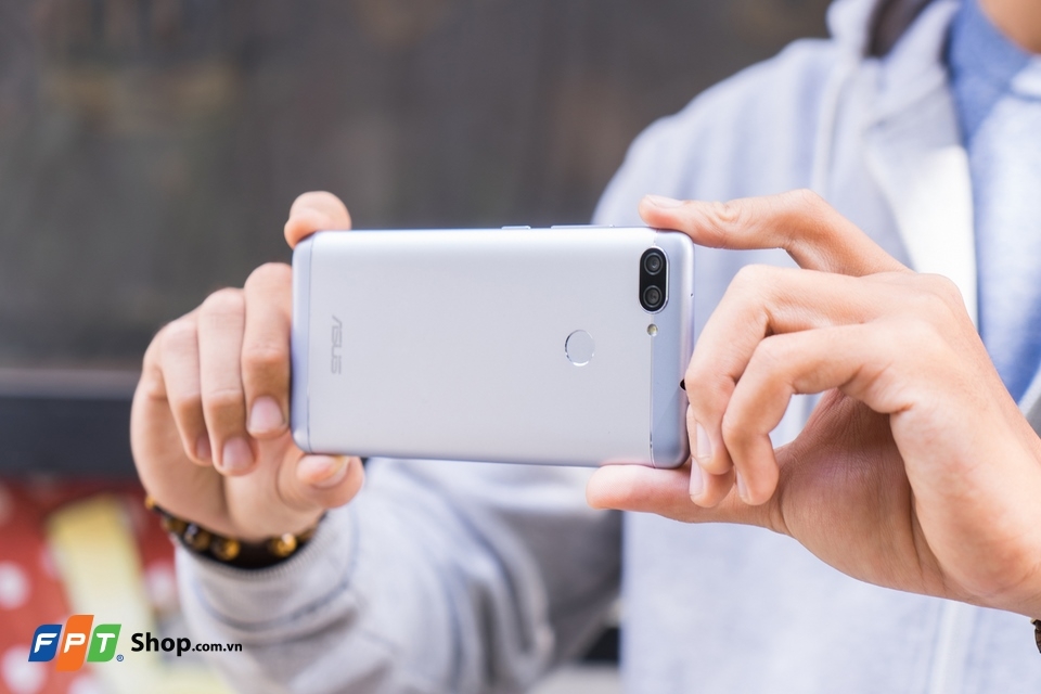 Asus vừa tung ra sản phẩm mới của Series Zenfone Max