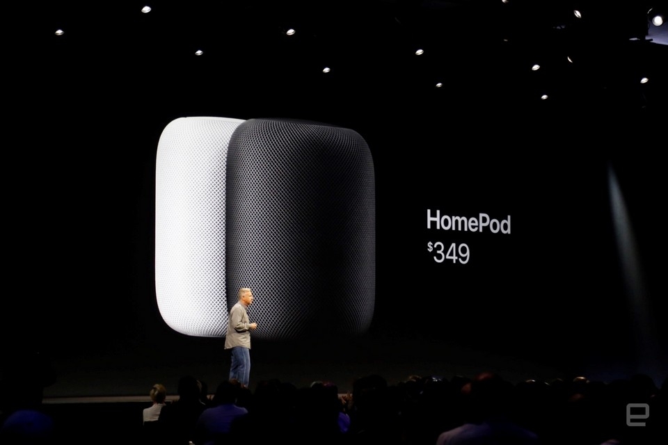 Loa HomePod có giá bán chính thức là 349 USD.