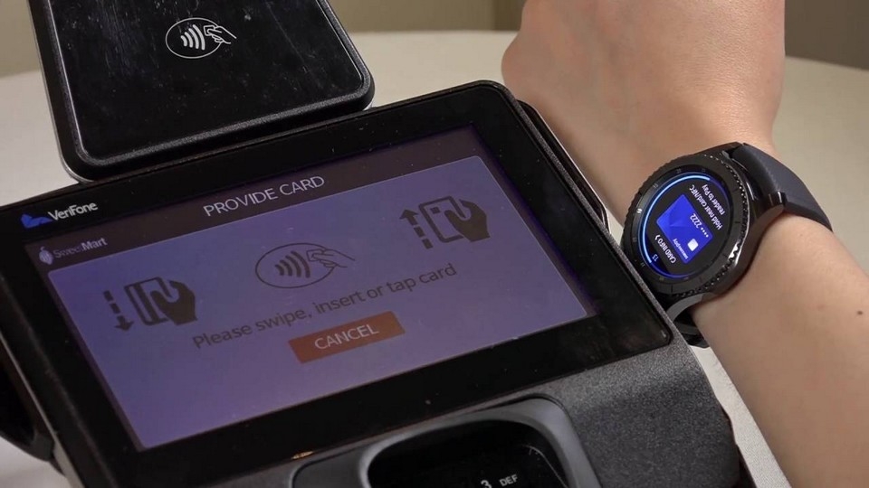 Những điều nên làm sau khi mua smartwatch Thiết lập thanh toán di động.