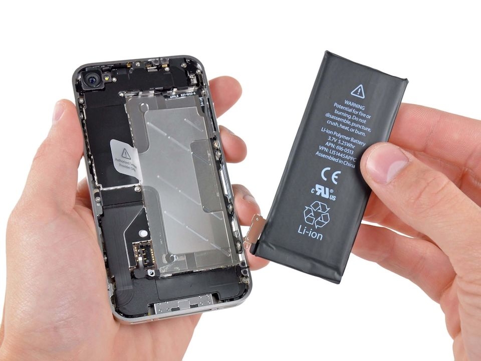 Pin ảnh hưởng nhiều đến thiết kế của một chiếc smartphone.