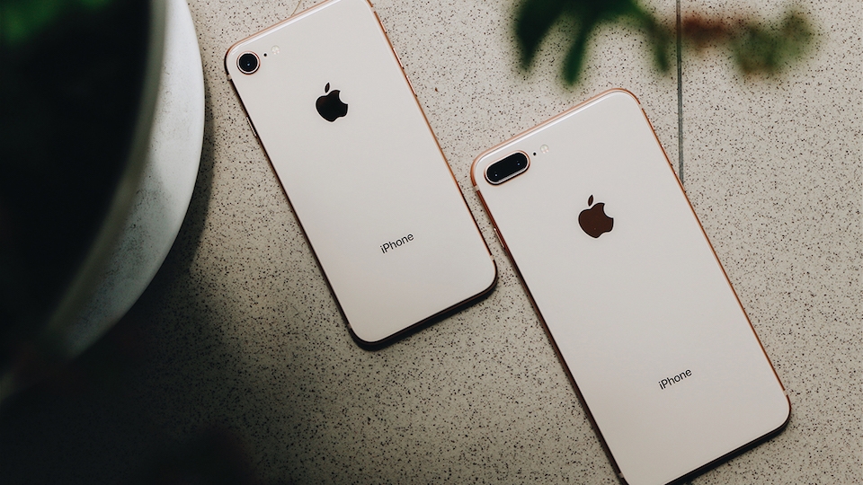 Giá iPhone có nguy cơ tăng cao bởi chính sách thuế mới mà Hoa Kỳ áp dụng với Trung Quốc.