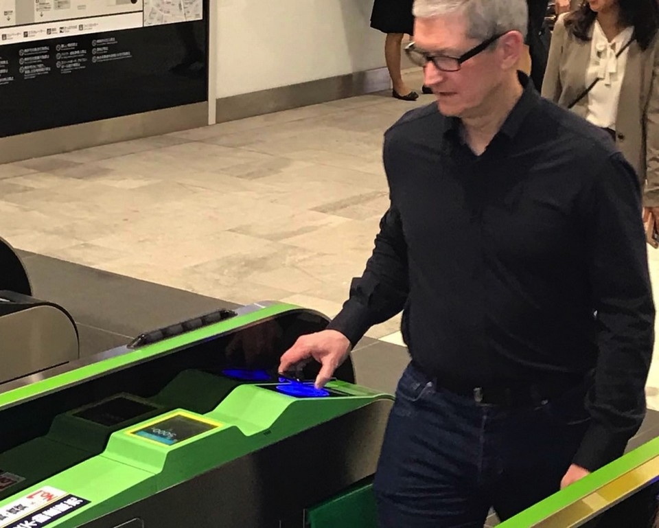 Tim Cook nói về dịch vụ thanh toán điện tử Apple Pay Vẫn còn khá nhiều rào cản khiến Apple Pay chưa phát triển được như mong đợi.