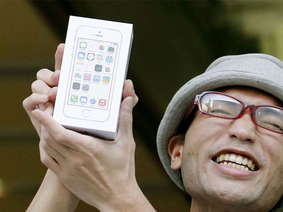 Khoe khoang smartphone