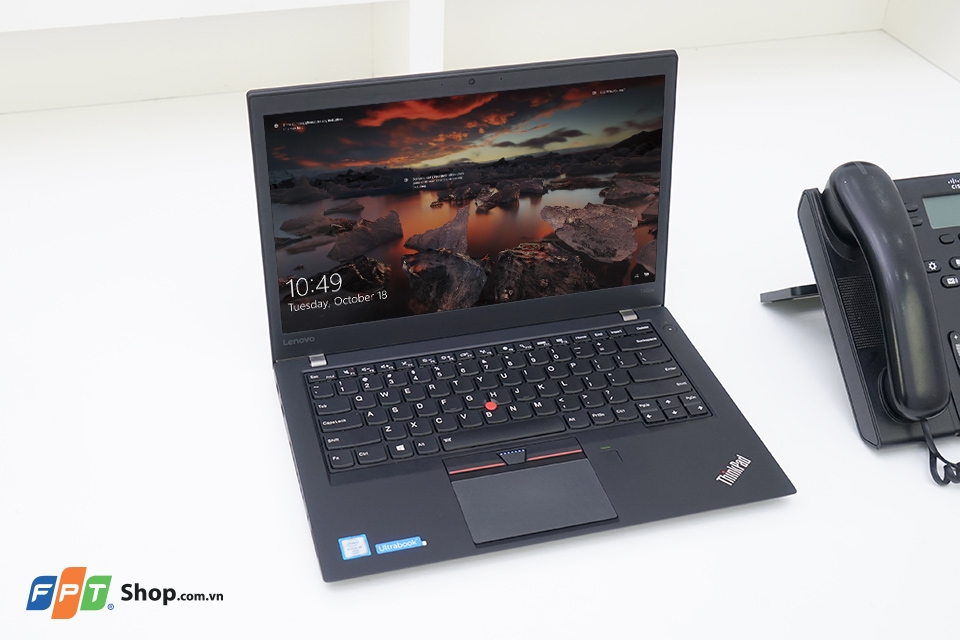 Với 6 cell pin, ThinkPad T460s cho thời lượng sử dụng khá ấn tượng