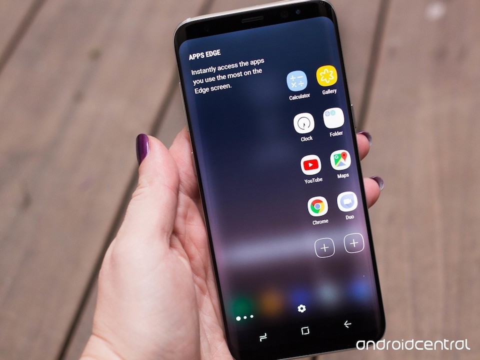 Các biểu tượng và launcher cũng được thiết kế lại
