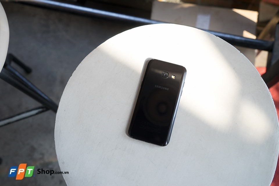 Thiết kế của Galaxy A3 2017