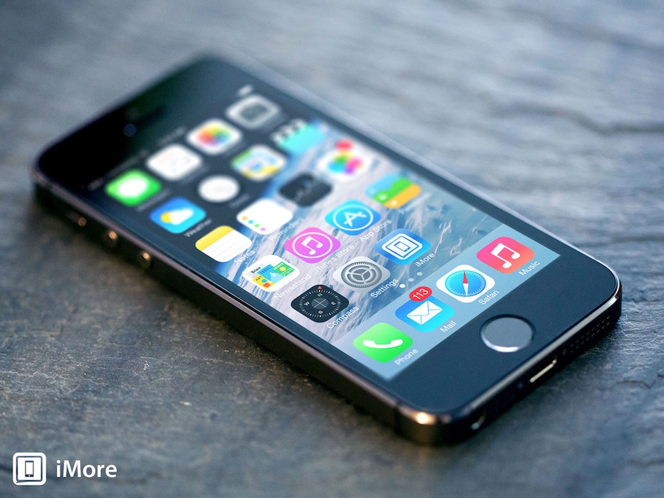 iPhone 5S có thời lượng sử dụng kém hơn so với Galaxy A3 2017