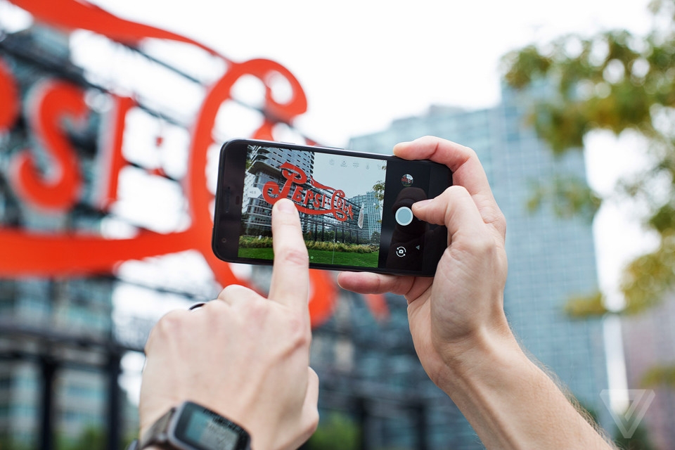 Thao tác chụp đơn giản nhưng chất lượng hình lại rất tốt