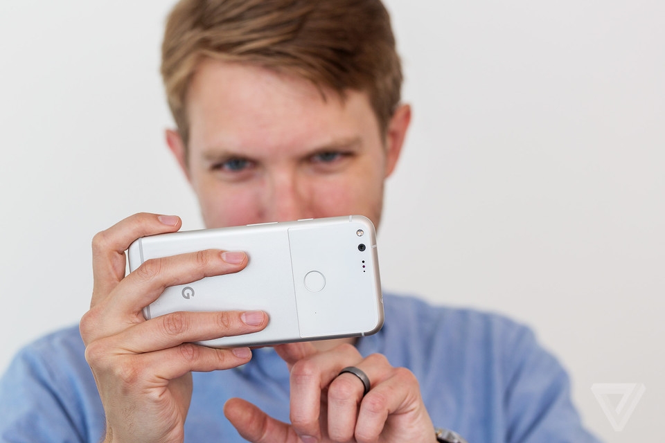 Được trang bị sẵn Android 7.0 Nougat