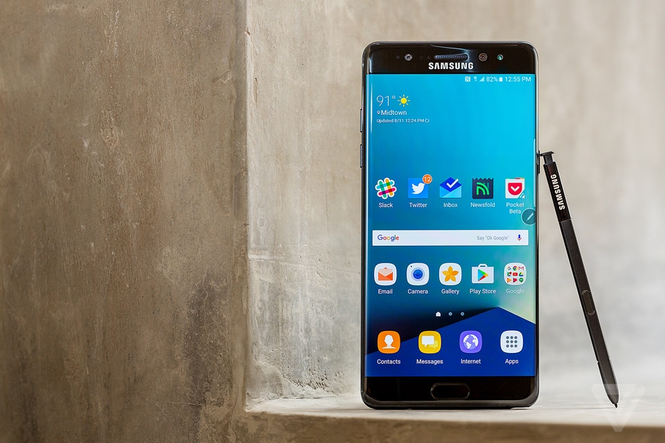 Top smartphone Android tiêu biểu nhất năm 2016 Samsung Galaxy Note 7