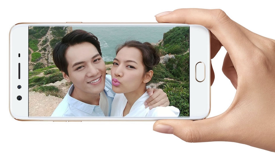 Cách chụp ảnh bằng giọng nói trên Oppo F3 Điện thoại Oppo F3 có nhiều cách chụp hình khác nhau