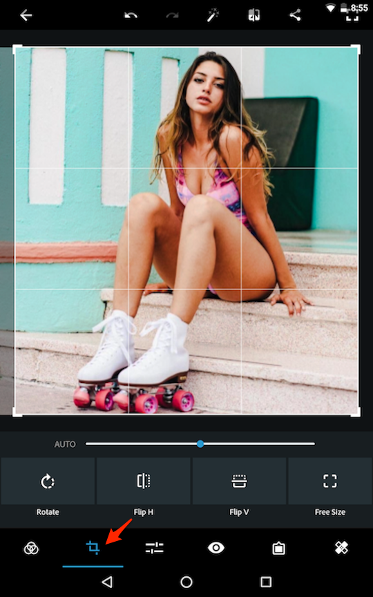 Cách dùng ứng dụng Photoshop Express trên smartphone Cắt ảnh