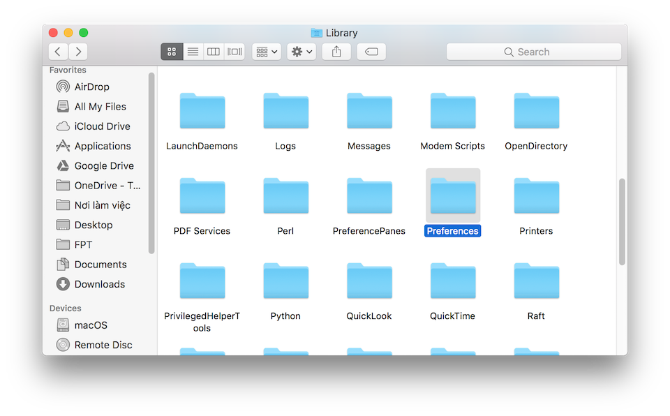 Tiếp tục truy cập vào thư mục có tên Preferences.