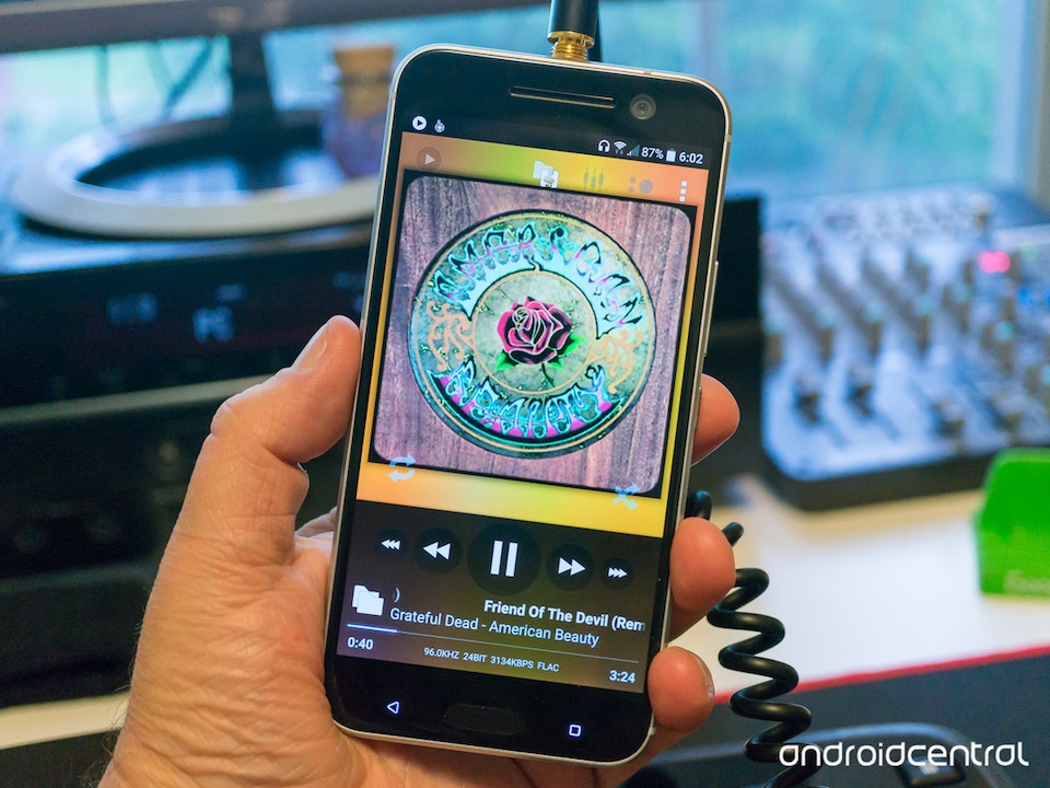 Tìm hiểu Công nghệ Boom Sound là gì Công nghệ loa Boom Sound cho phép tạo ra hiệu ứng âm thanh vòm.