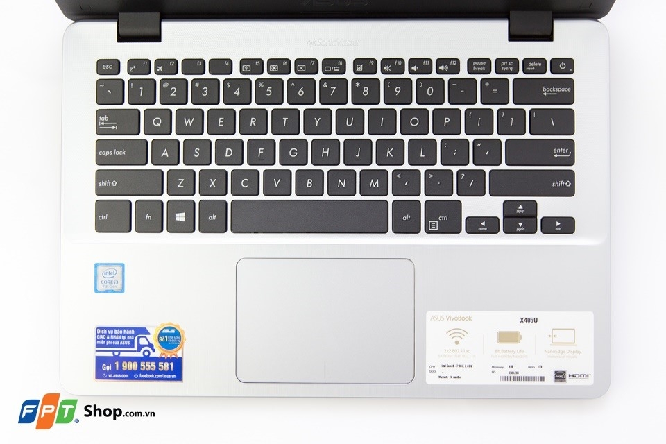 Phím bấm thích tay, bàn rê rộng rãi