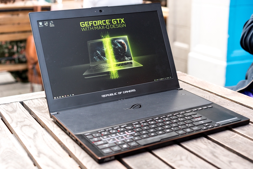 Asus Zephyrus mới