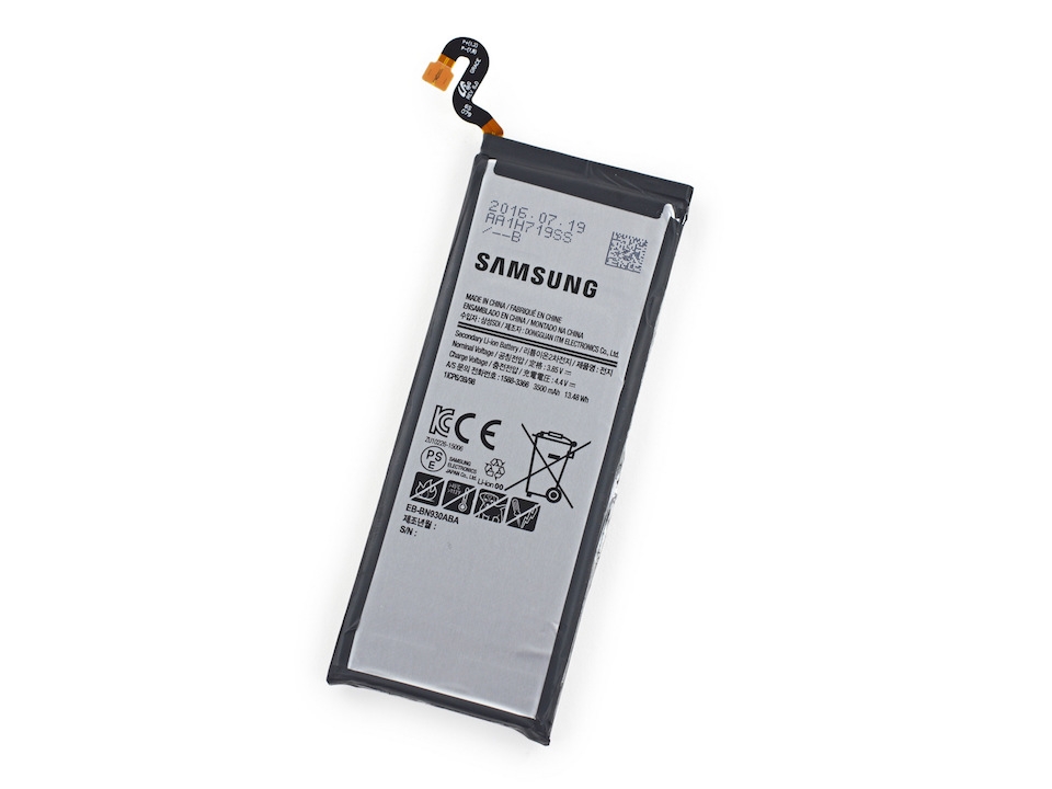 Viên pin trên thế hệ tiền nhiệm Galaxy Note 7, vốn từng gặp rất nhiều sự cố.