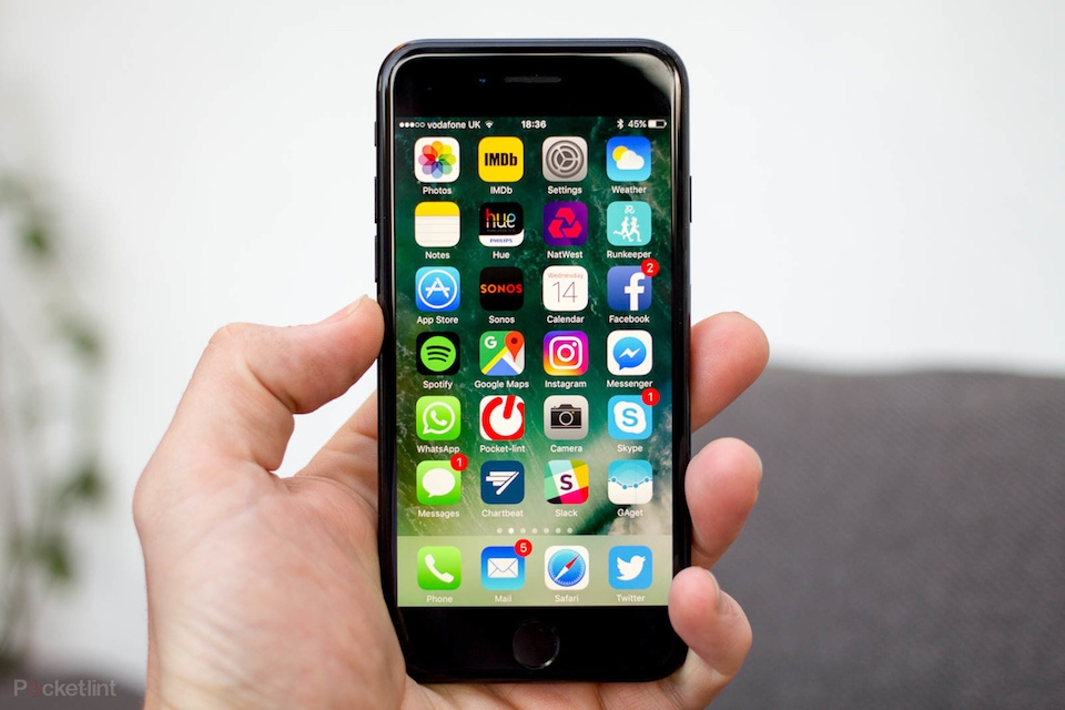 Kính cường lực iPhone 7 giá bao nhiêu? Kính cường lực cho iPhone 7 giá bao nhiêu là điều mà nhiều người dùng quan tâm.