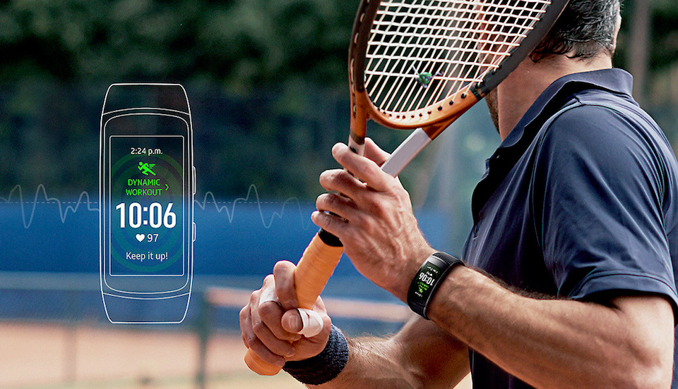 Gear Fit 2 Pro thích hợp với các hoạt động thể thao hơn.