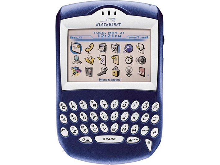 Nhìn lại 12 chiếc điện thoại làm nên tên tuổi của BlackBerry 2