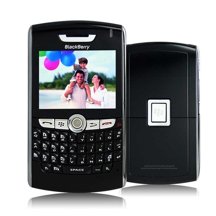Nhìn lại 12 chiếc điện thoại làm nên tên tuổi của BlackBerry 6