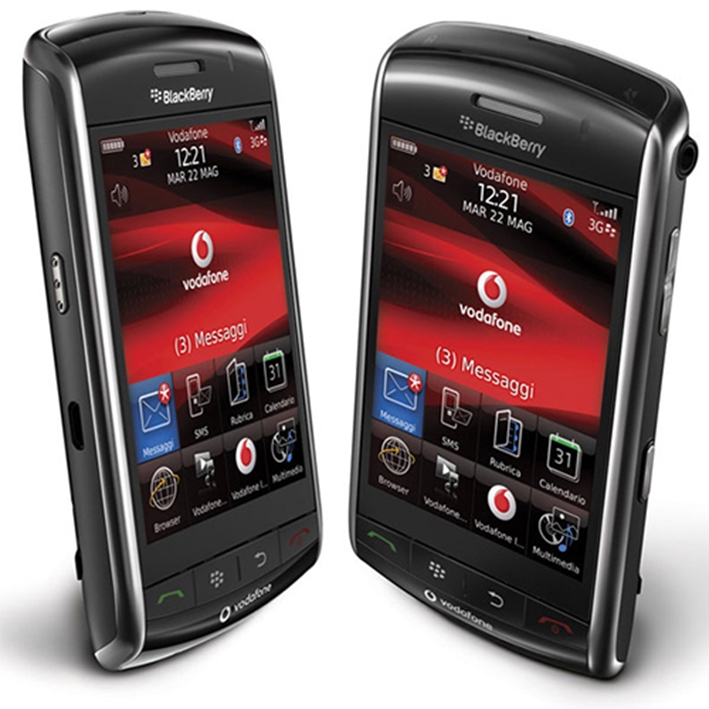 Nhìn lại 12 chiếc điện thoại làm nên tên tuổi của BlackBerry 7