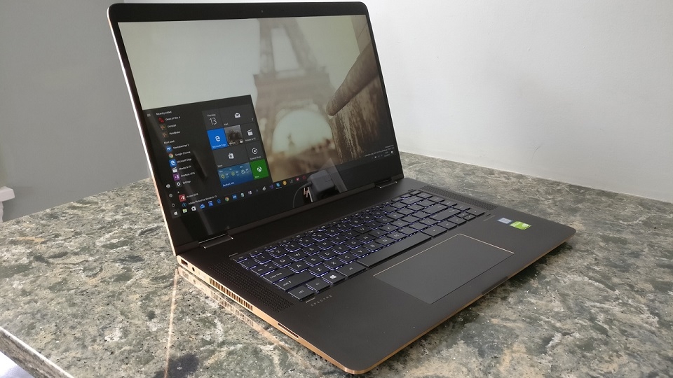 Top 10 sản phẩm laptop tốt nhất 2017! (Ảnh 6) Top 10 sản phẩm laptop tốt nhất 2017! (Ảnh 6)