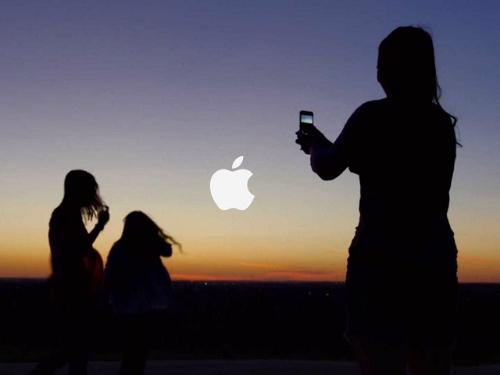Người dùng iPhone hay bày tỏ cảm xúc và nói dối nhiều Người dùng iPhone hay bày tỏ cảm xúc và nói dối nhiều