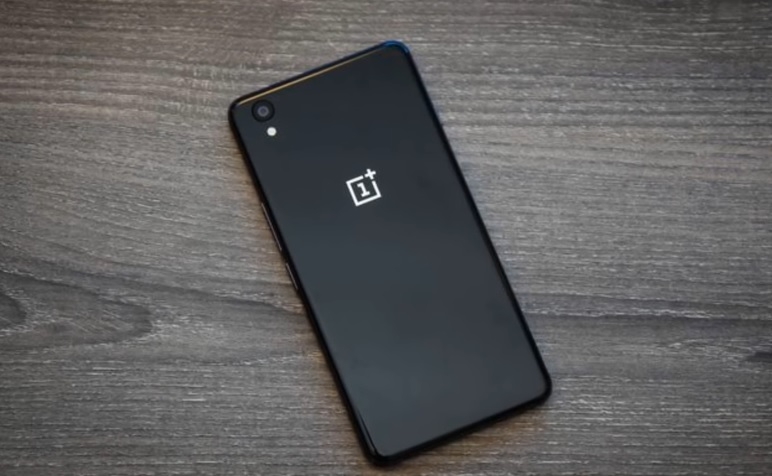 Tại sao không ra mắt OnePlus 4, chỉ có OnePlus 5?