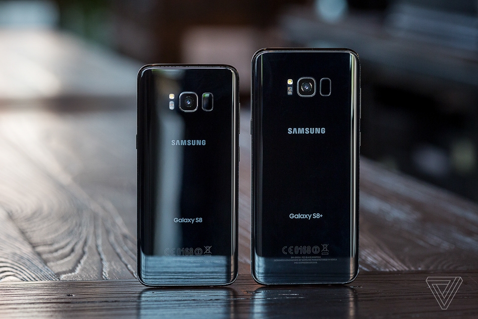 Galaxy-s8-plus-6gb-ram-chay-hang