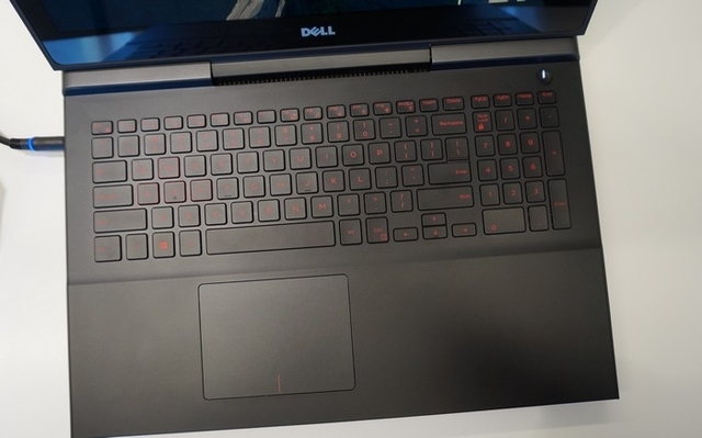 Dell Inspiron 7567 Dell Inspiron 7567