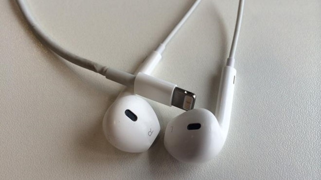 Tai nghe iPhone 7